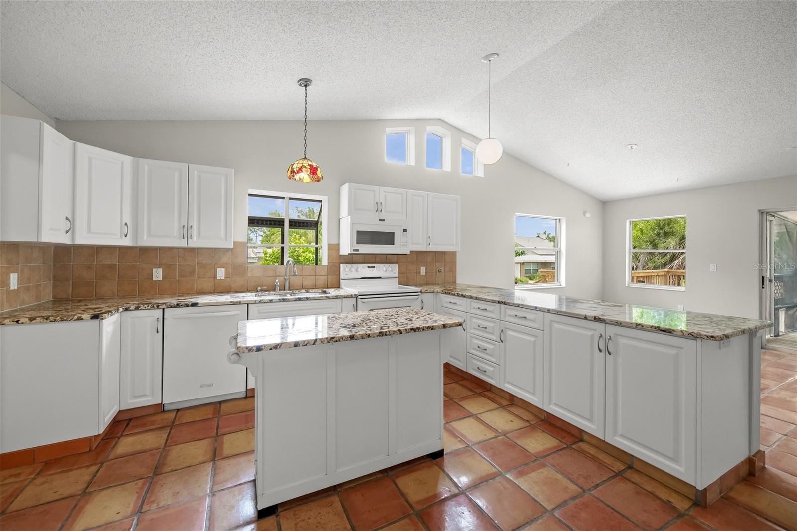 Image 14 of 54 For 6738 Avenue D