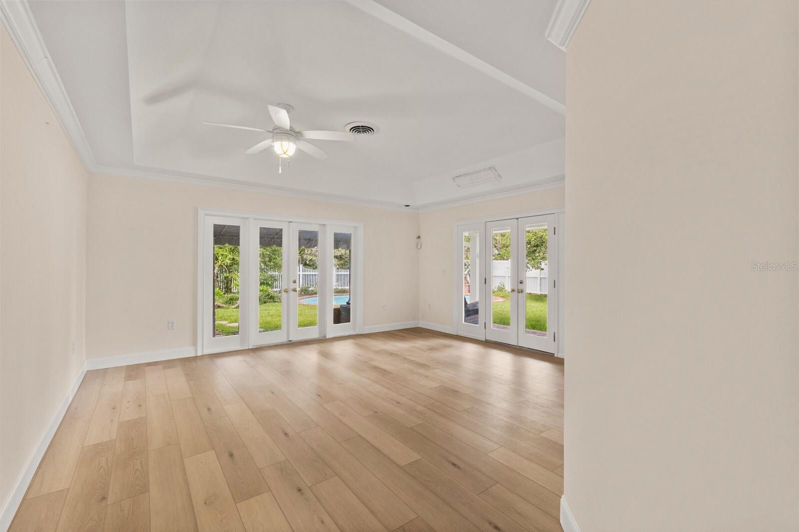 Image 32 of 63 For 2401 Riverview Boulevard
