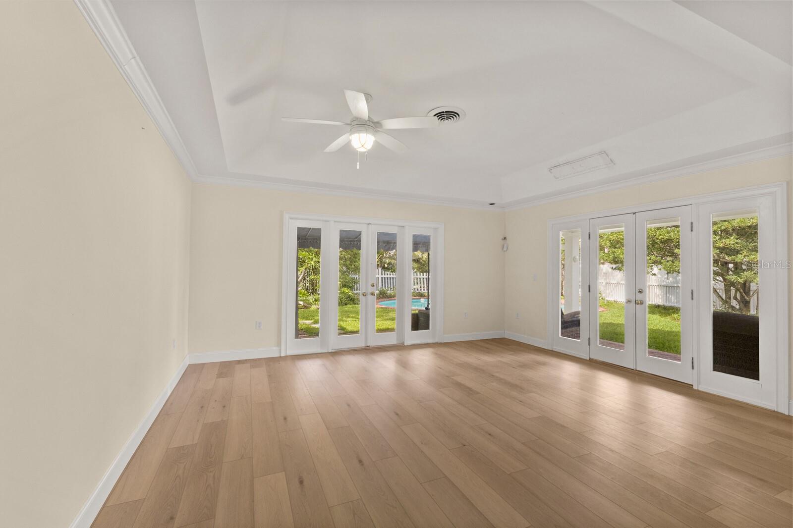 Image 35 of 63 For 2401 Riverview Boulevard
