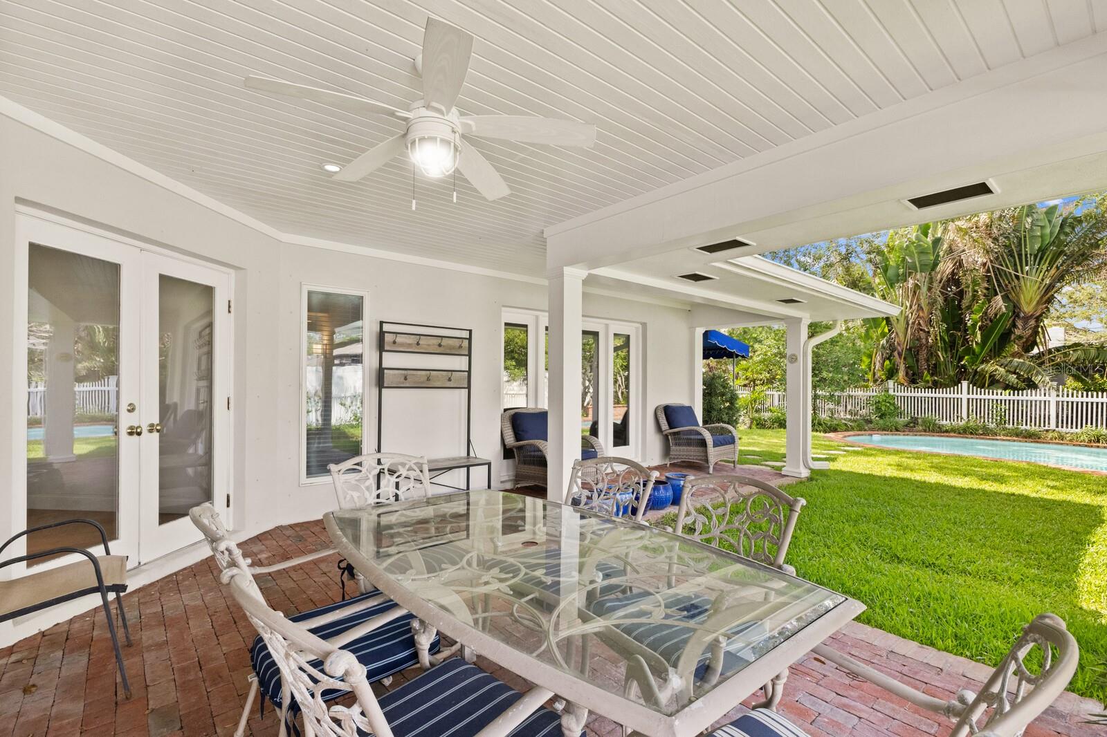 Image 43 of 63 For 2401 Riverview Boulevard