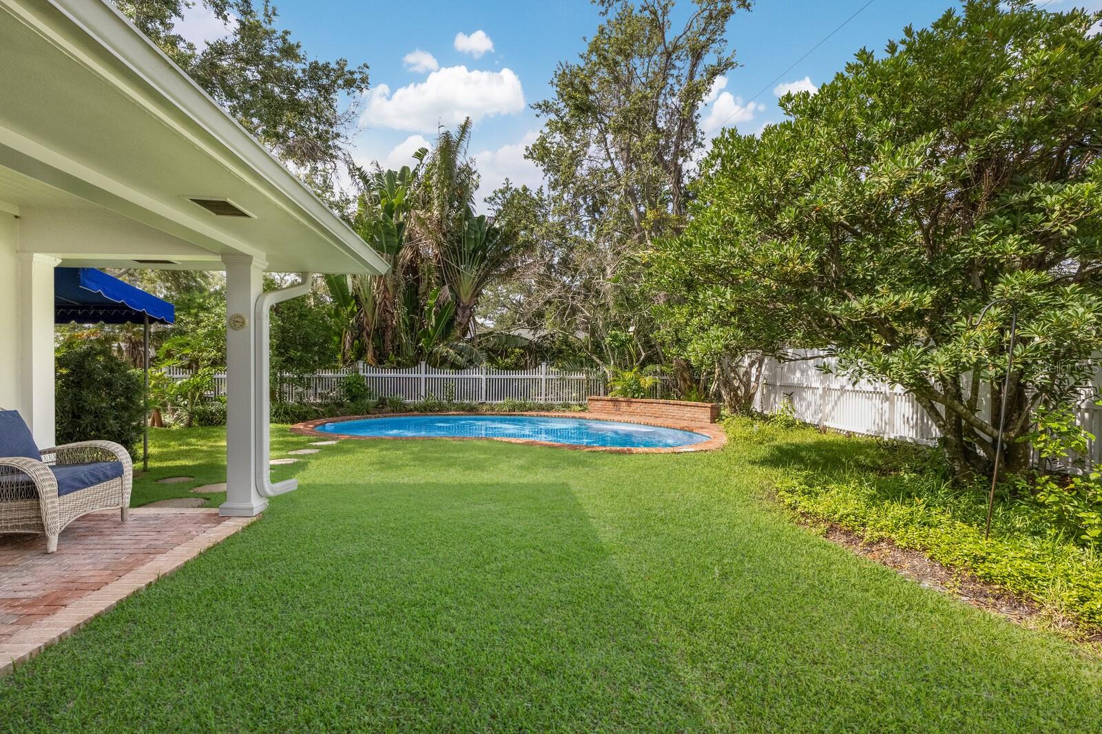 Image 44 of 63 For 2401 Riverview Boulevard