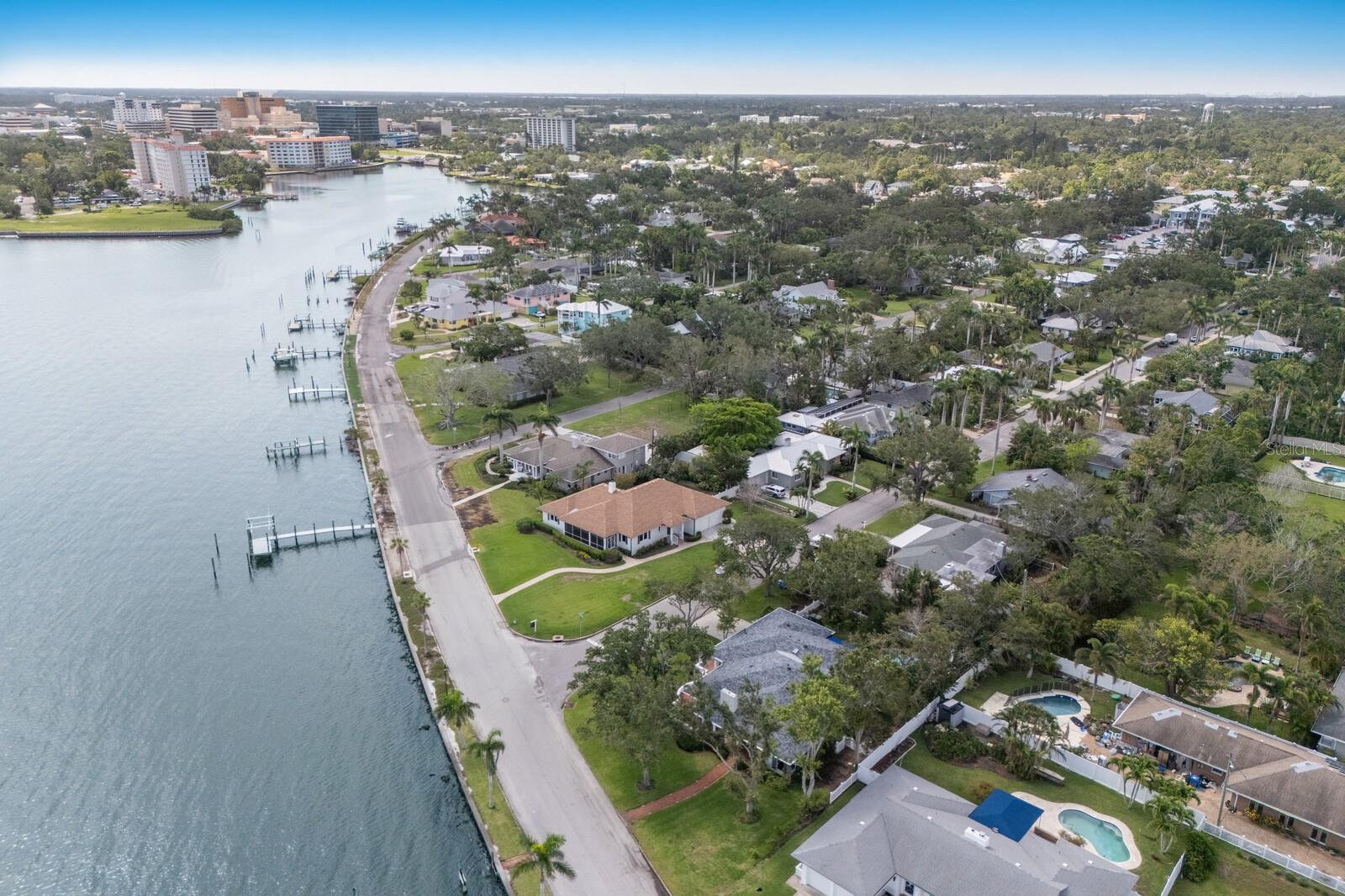 Image 62 of 63 For 2401 Riverview Boulevard