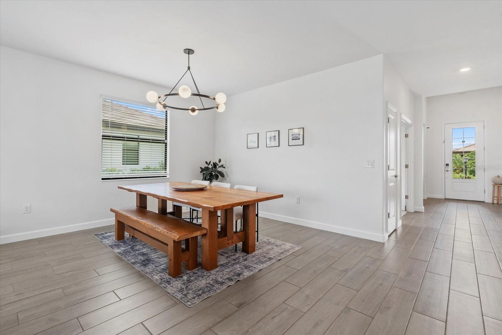 Image 10 of 67 For 15716 Barefoot Beach Drive