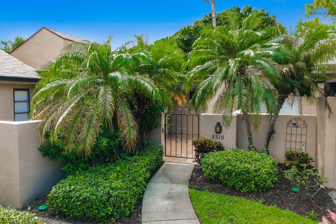 Details for 5319 Myrtle Wood  48, SARASOTA, FL 34235