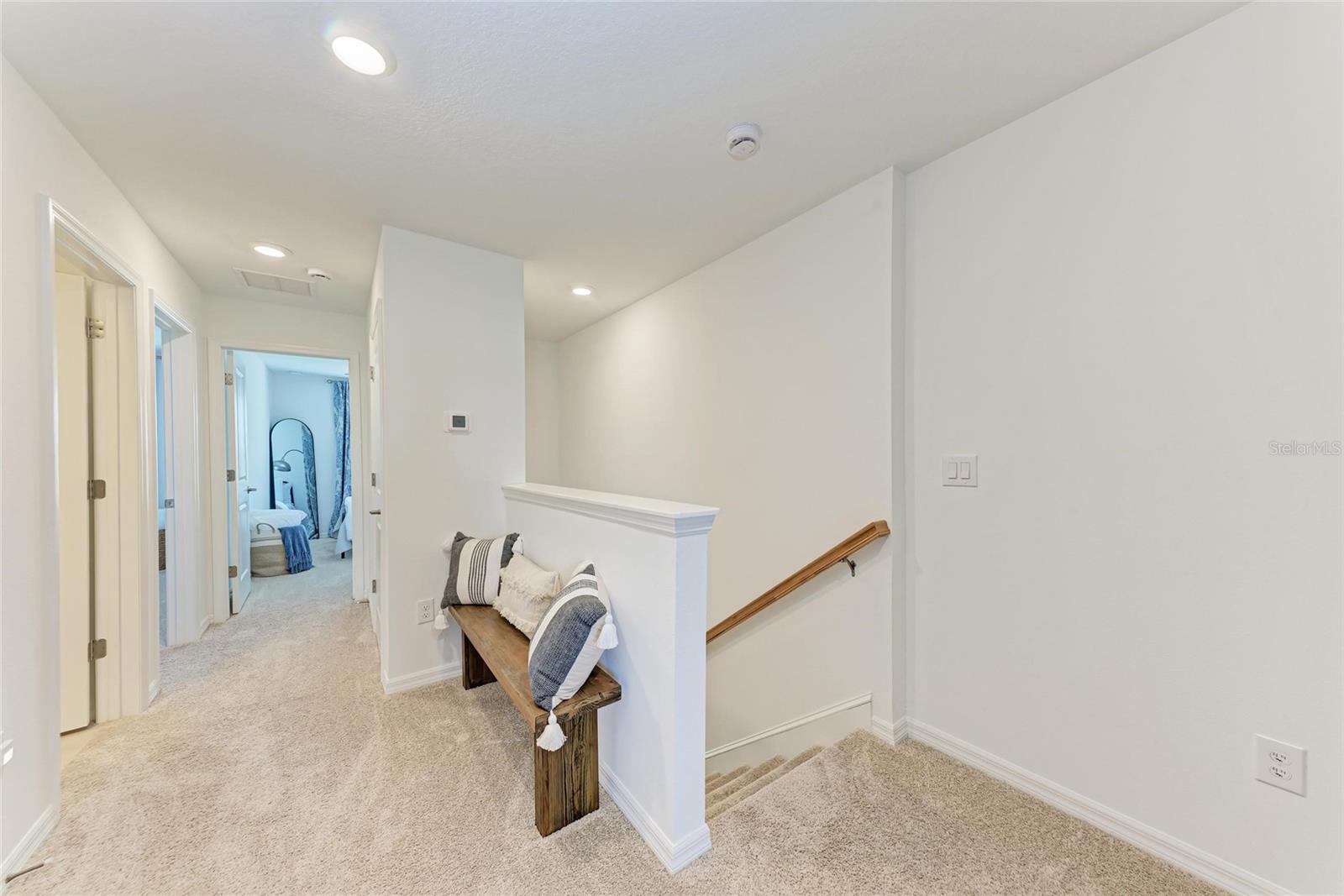 Image 21 of 46 For 5711 Archipelago Street
