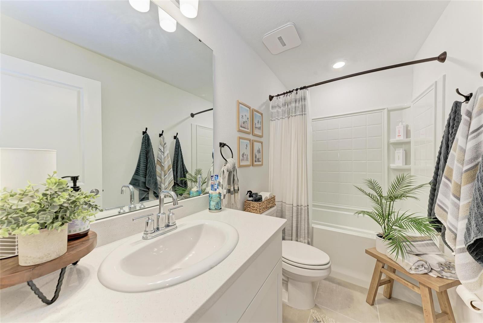 Image 29 of 46 For 5711 Archipelago Street