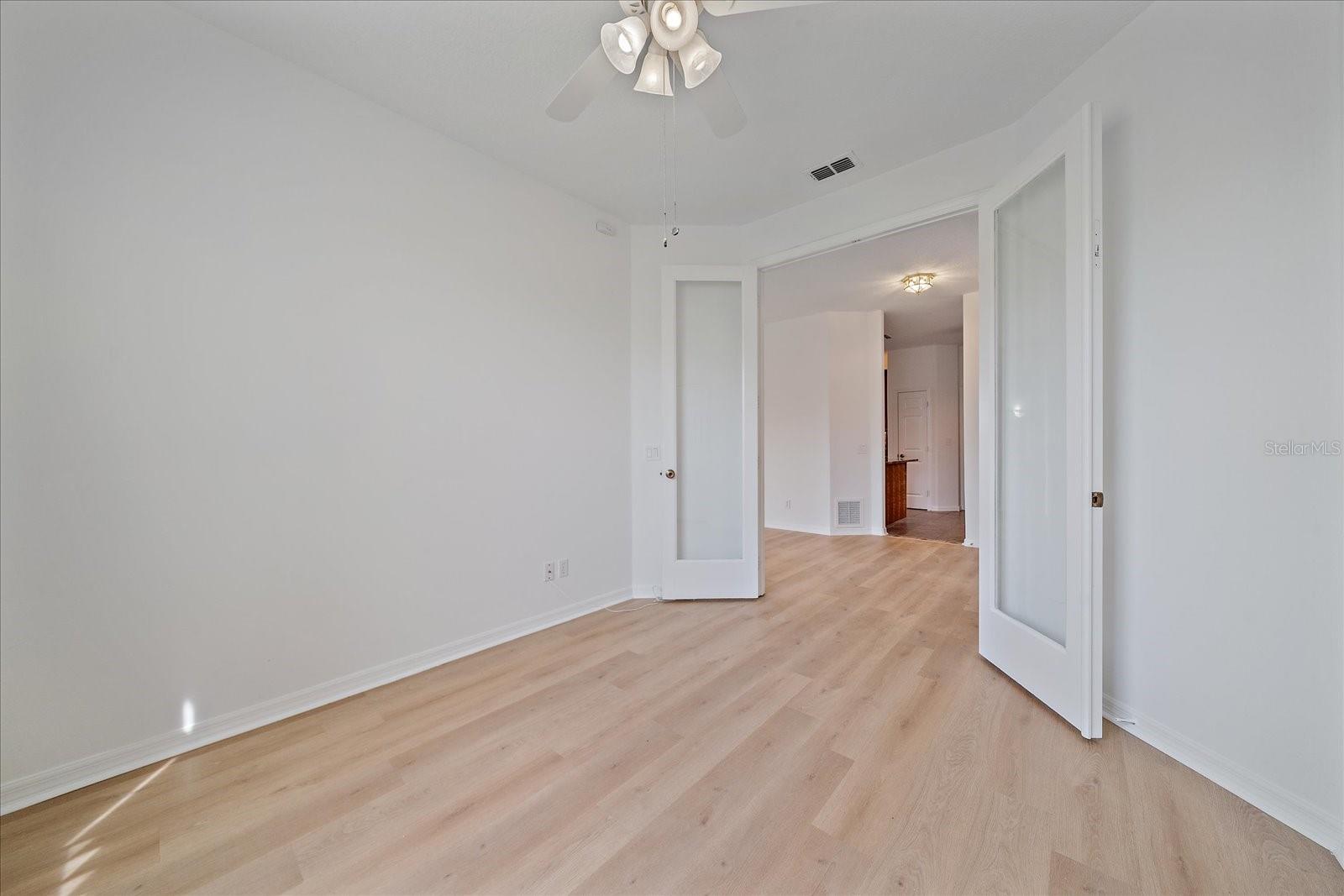 Image 18 of 57 For 6266 Buckingham Street