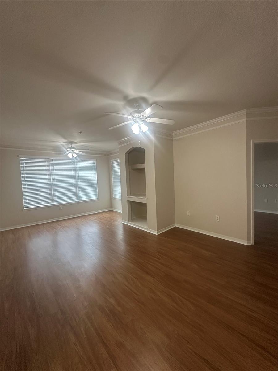 Image 7 of 9 For 4138 Central Sarasota Parkway 1525