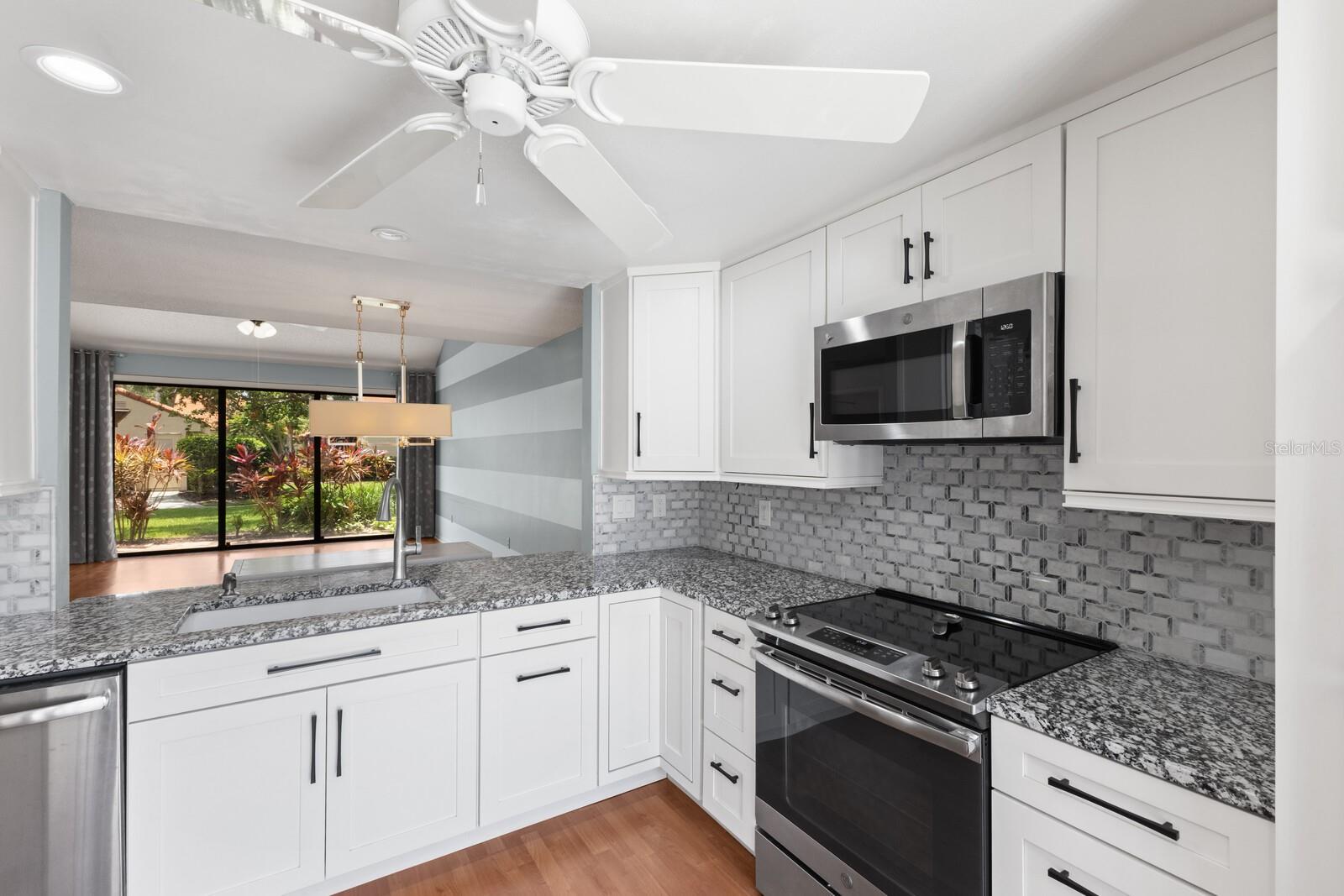 Image 16 of 59 For 5346 Huntingwood Court 21