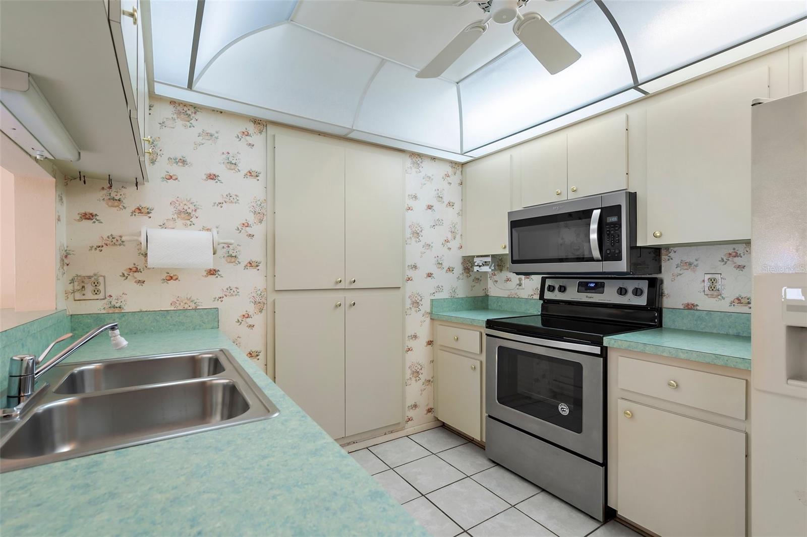 Image 20 of 33 For 2915 29th Avenue W