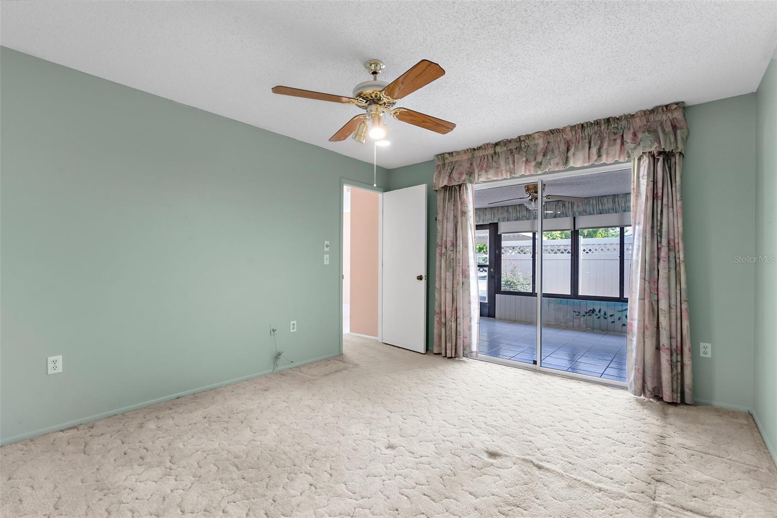 Image 28 of 33 For 2915 29th Avenue W