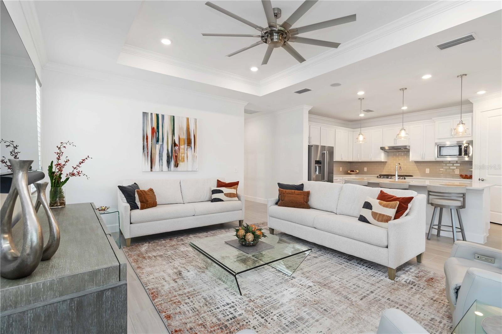 Image 10 of 79 For 7758 Summerland Cove