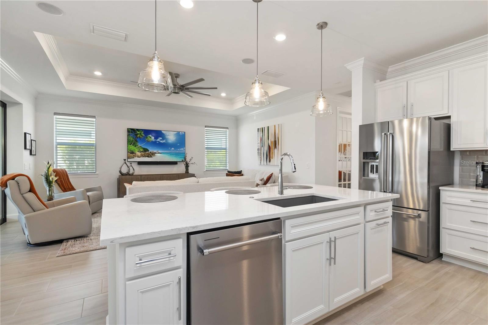 Image 19 of 79 For 7758 Summerland Cove