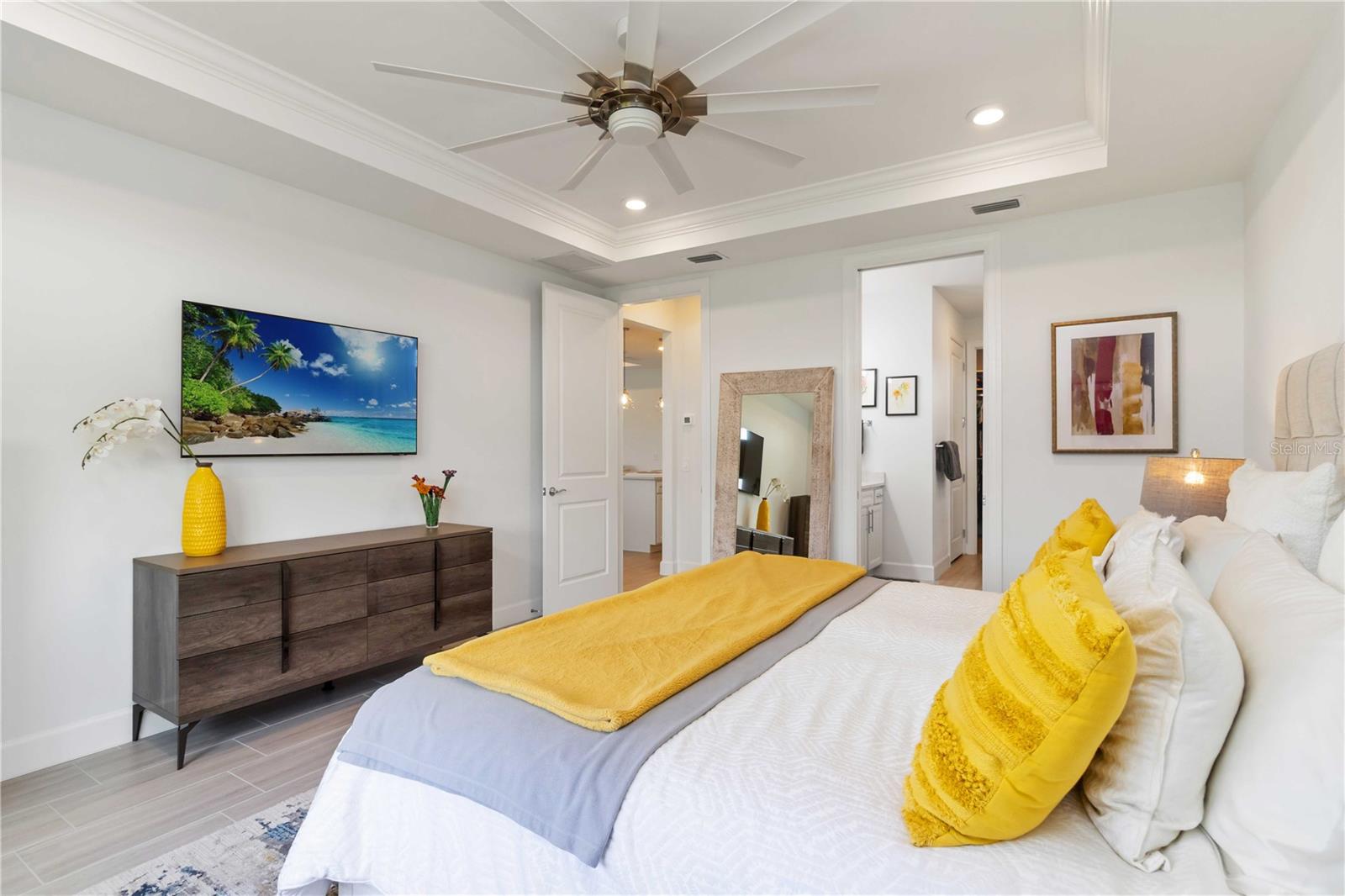 Image 24 of 79 For 7758 Summerland Cove