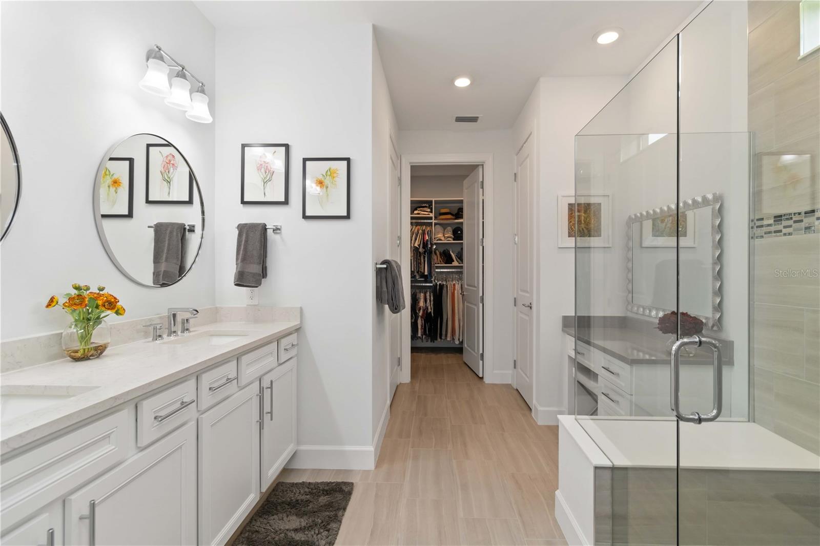 Image 27 of 79 For 7758 Summerland Cove