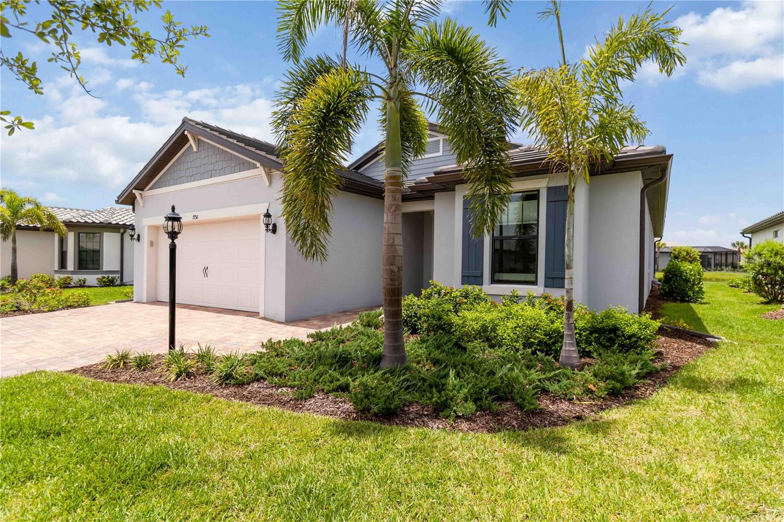 Image 3 of 79 For 7758 Summerland Cove