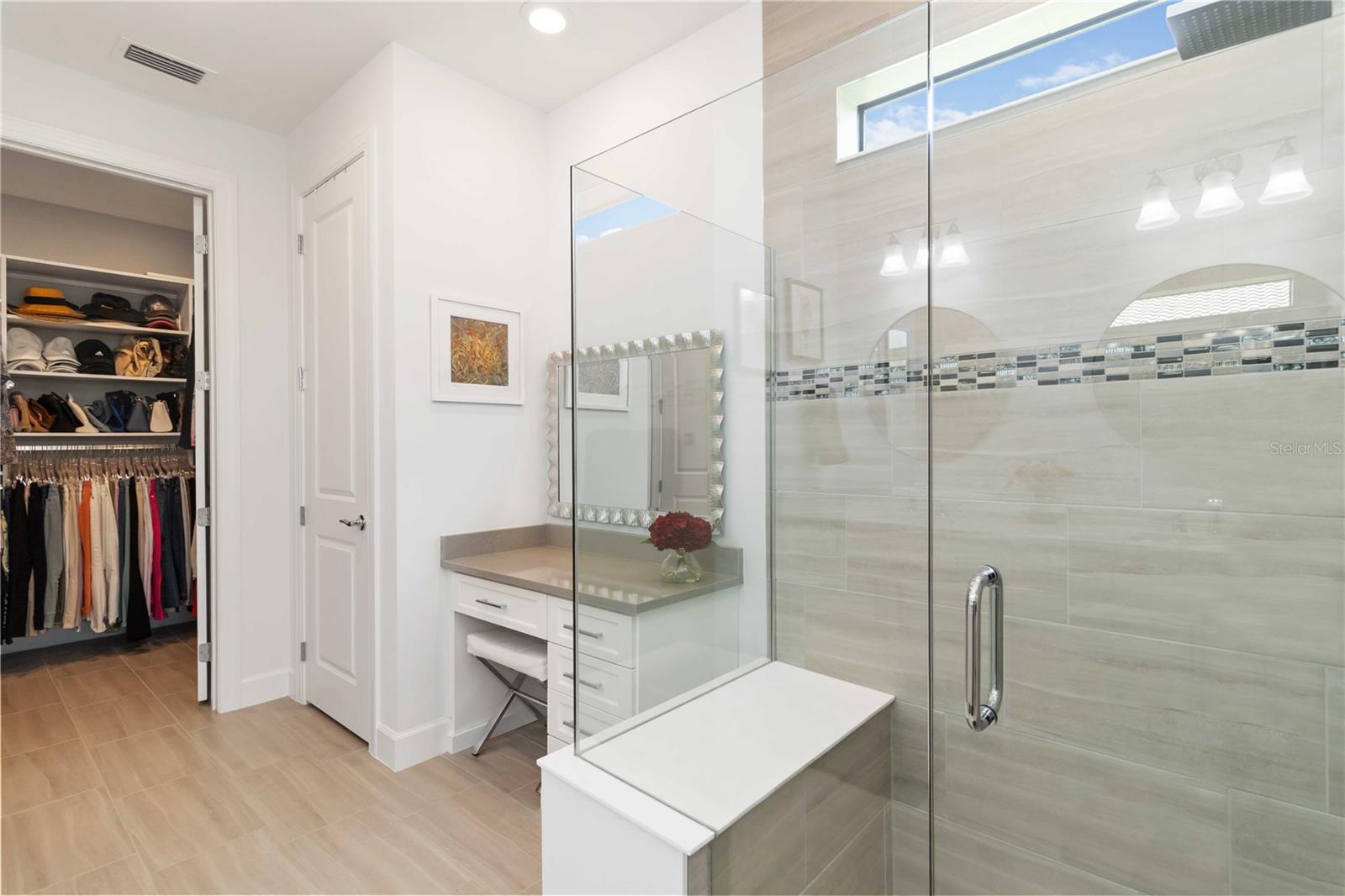 Image 30 of 79 For 7758 Summerland Cove