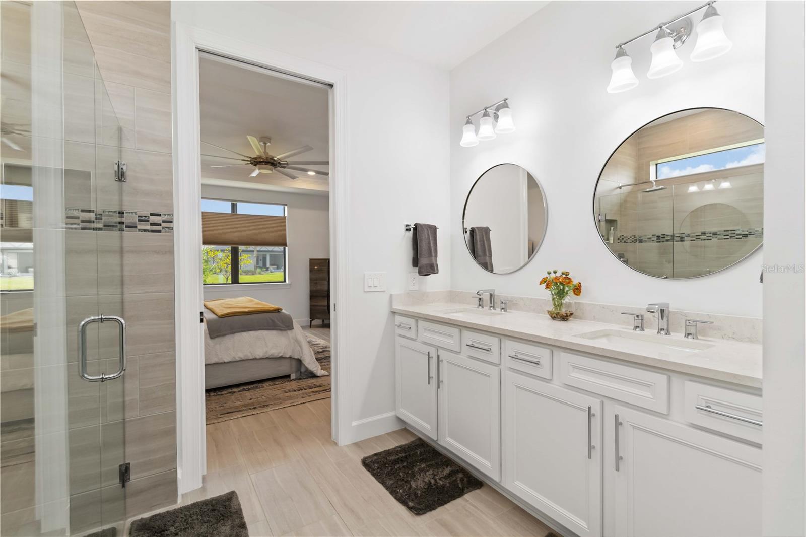 Image 31 of 79 For 7758 Summerland Cove