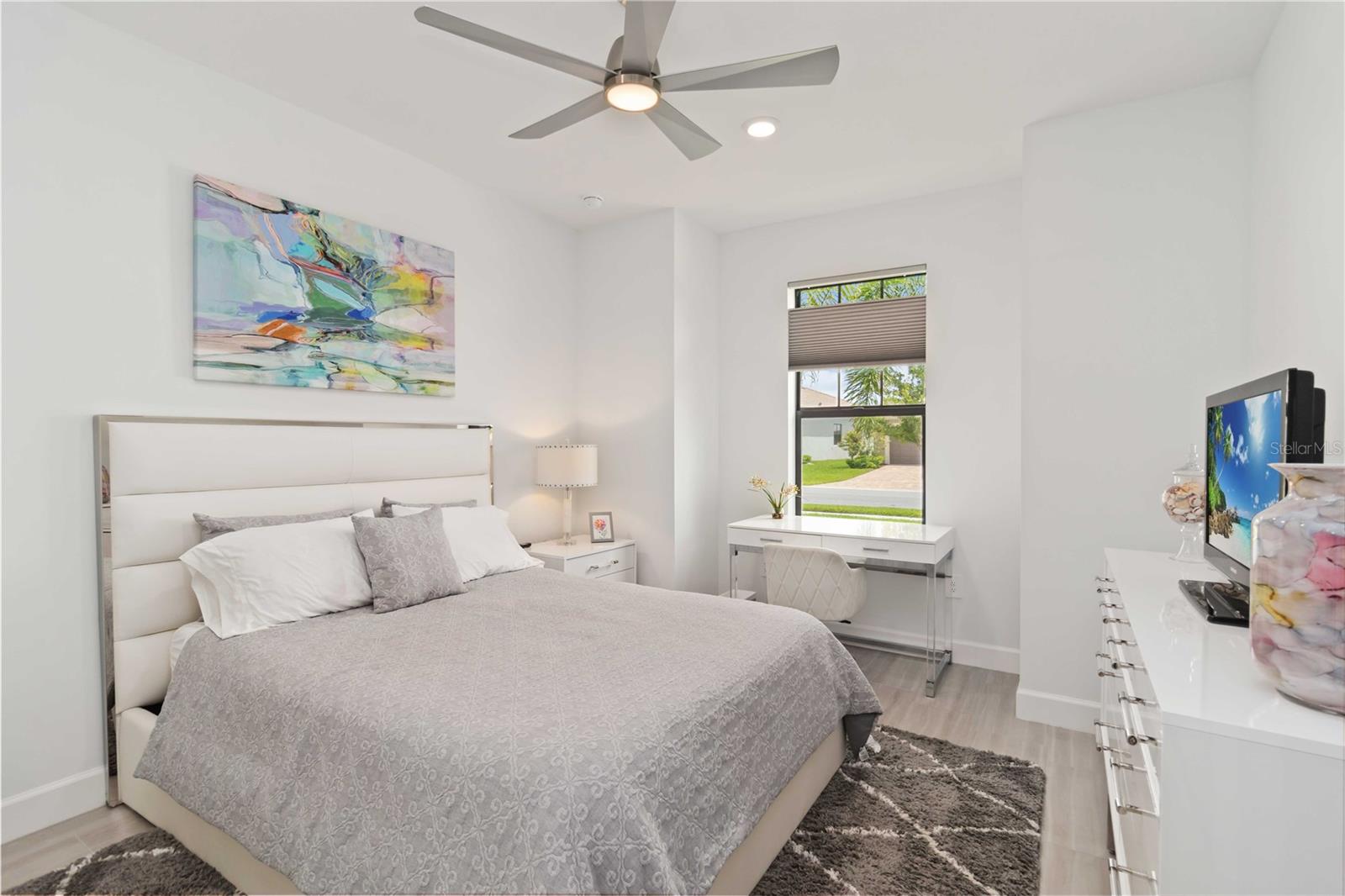 Image 35 of 79 For 7758 Summerland Cove
