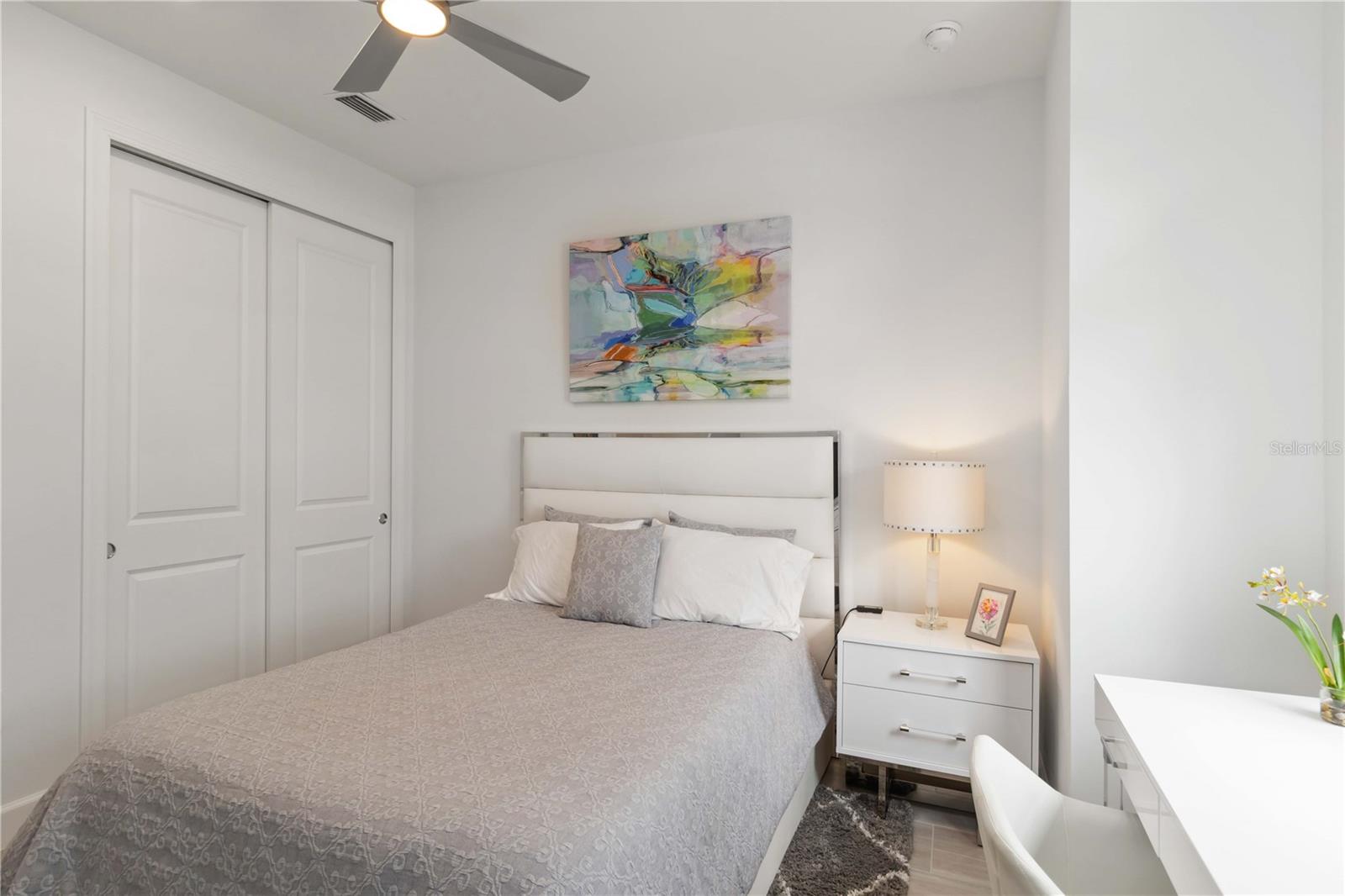 Image 36 of 79 For 7758 Summerland Cove