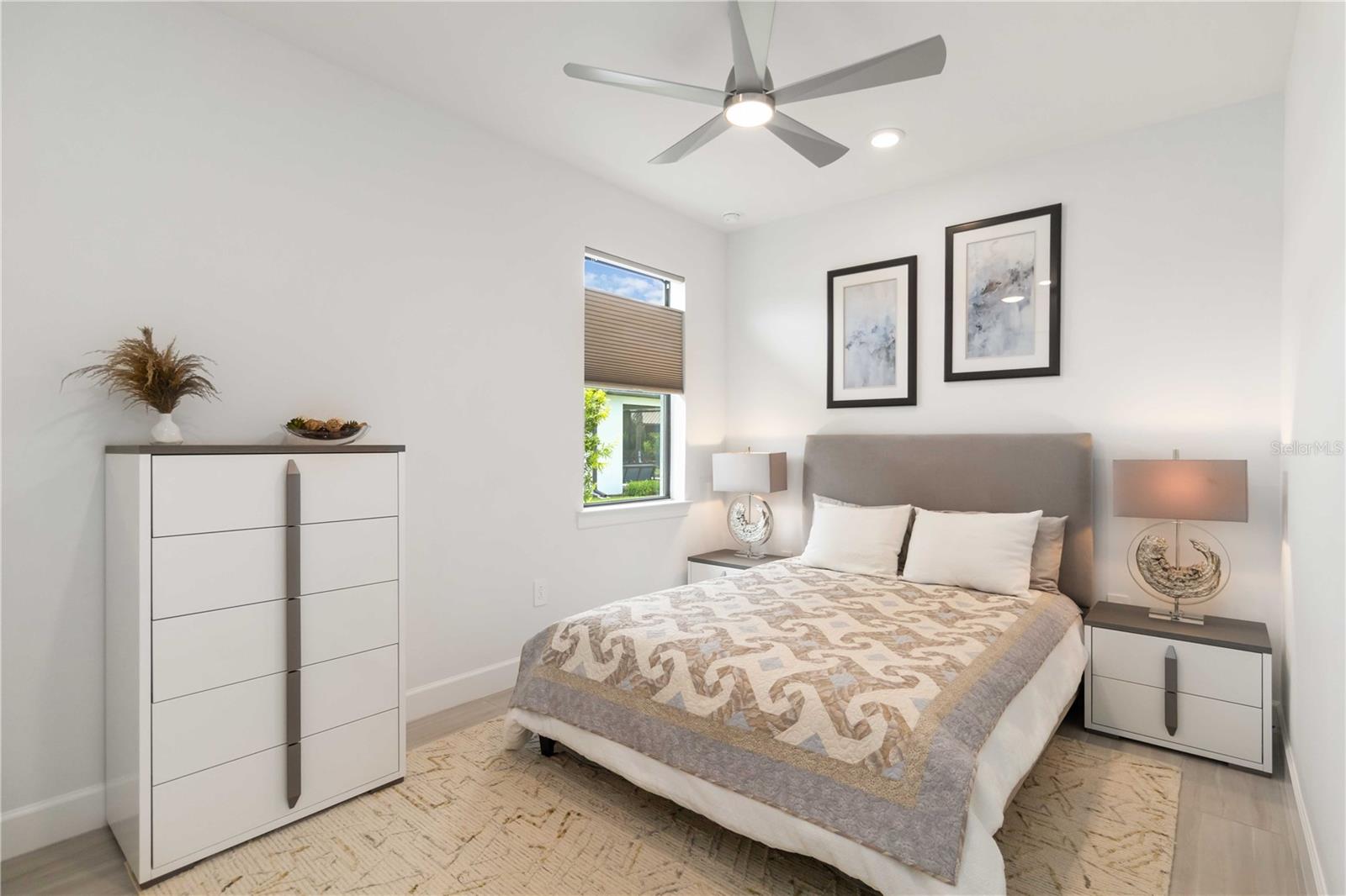 Image 39 of 79 For 7758 Summerland Cove