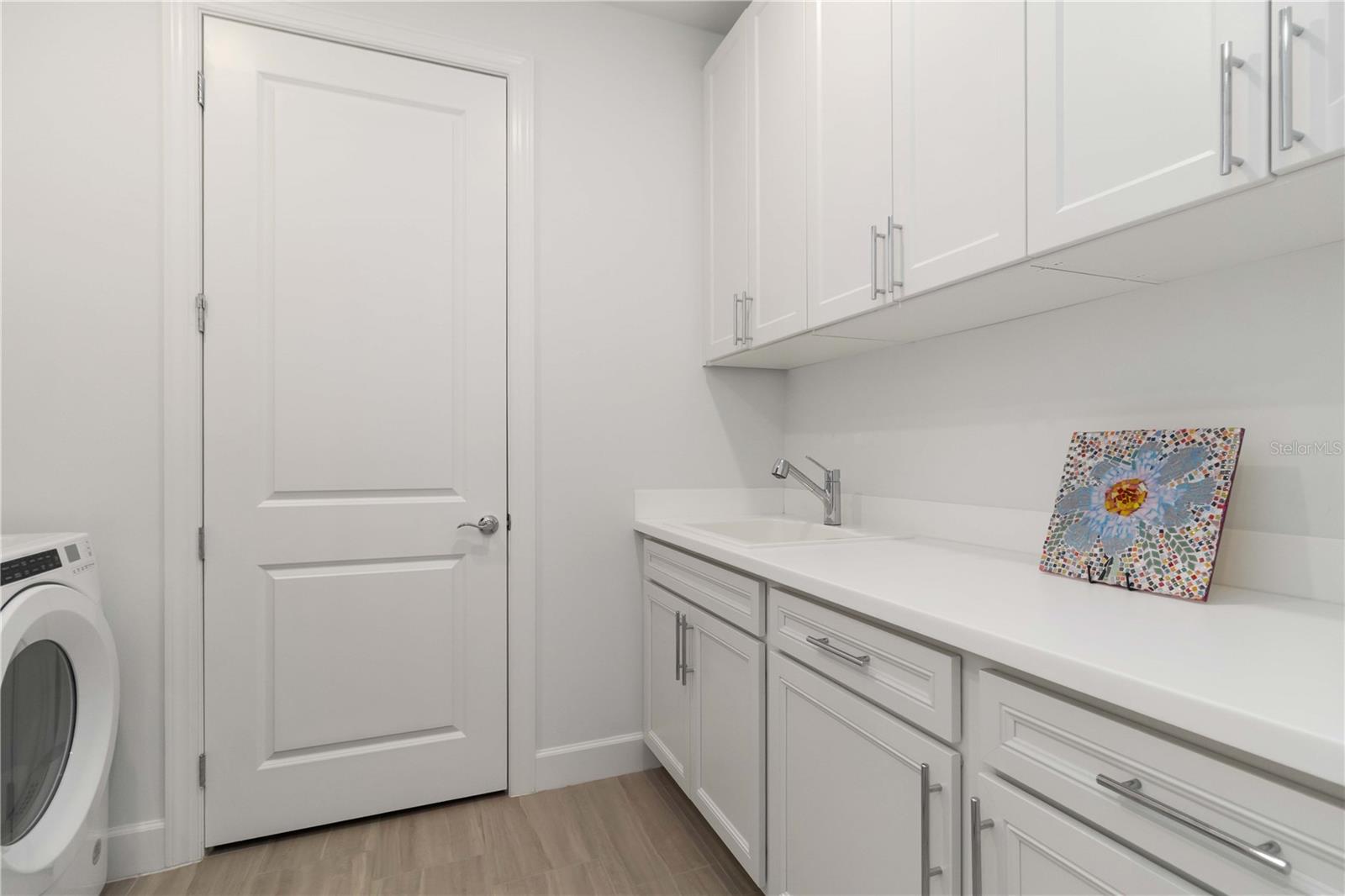 Image 44 of 79 For 7758 Summerland Cove