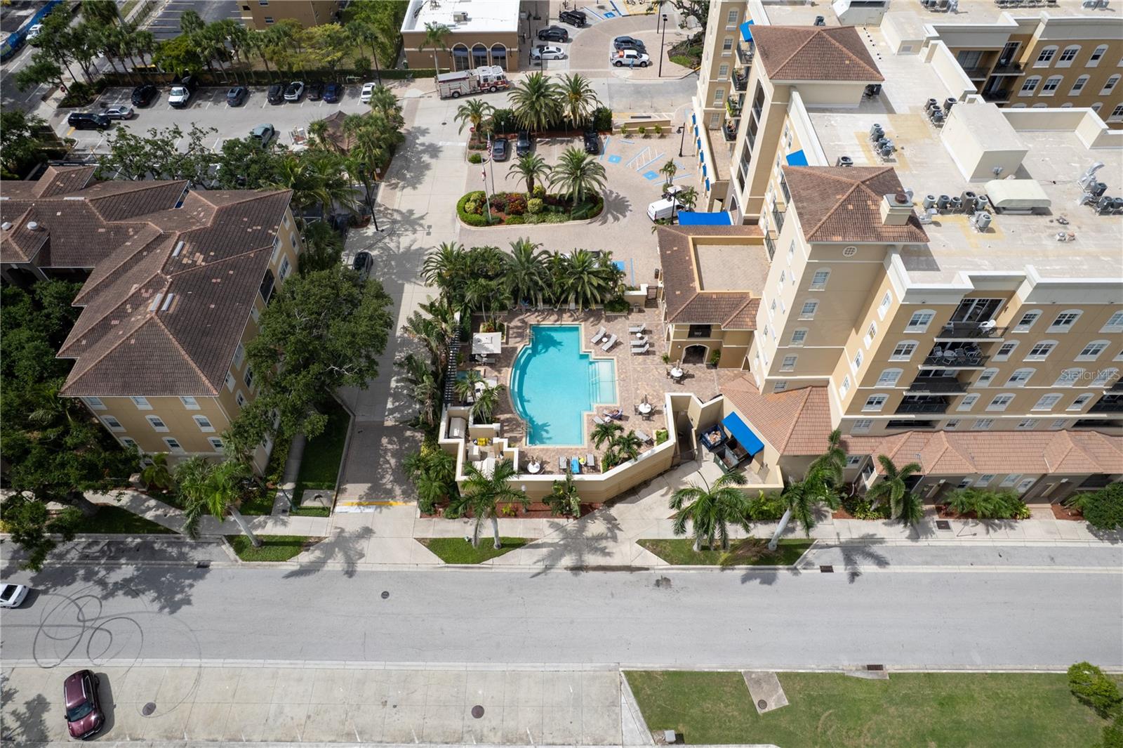 Image 43 of 51 For 1064 Tamiami Trail 1125