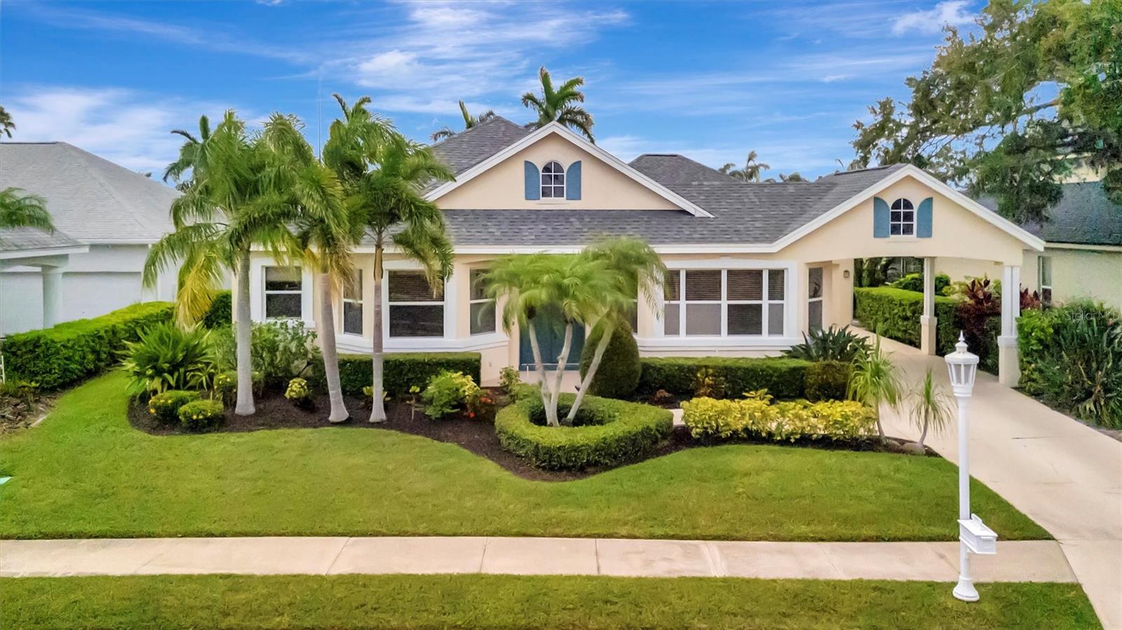 Details for 4727 Starboard Drive, BRADENTON, FL 34208