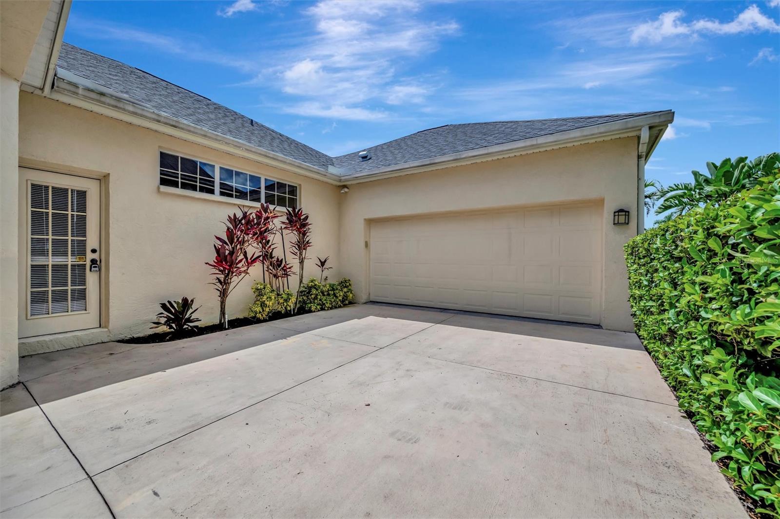 Image 22 of 100 For 4727 Starboard Drive