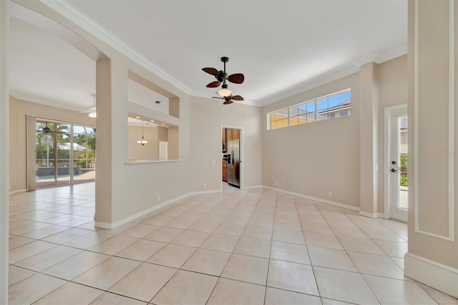 Image 25 of 100 For 4727 Starboard Drive