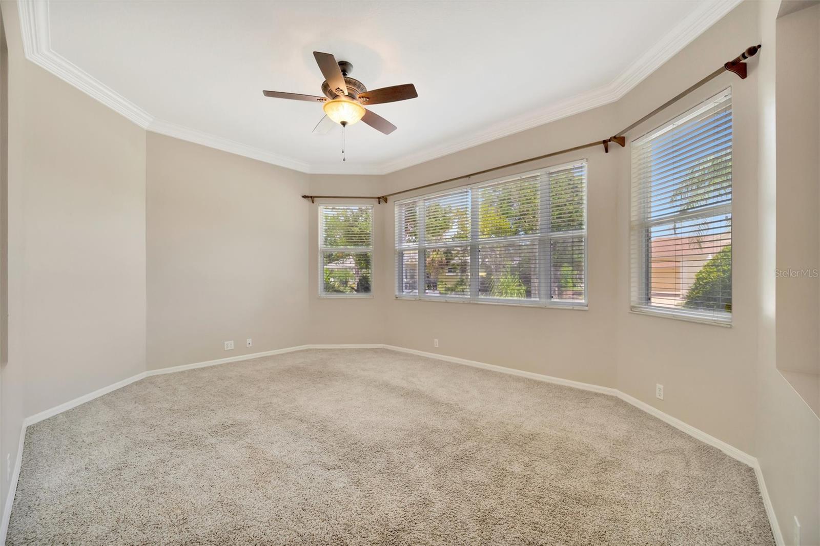 Image 29 of 100 For 4727 Starboard Drive
