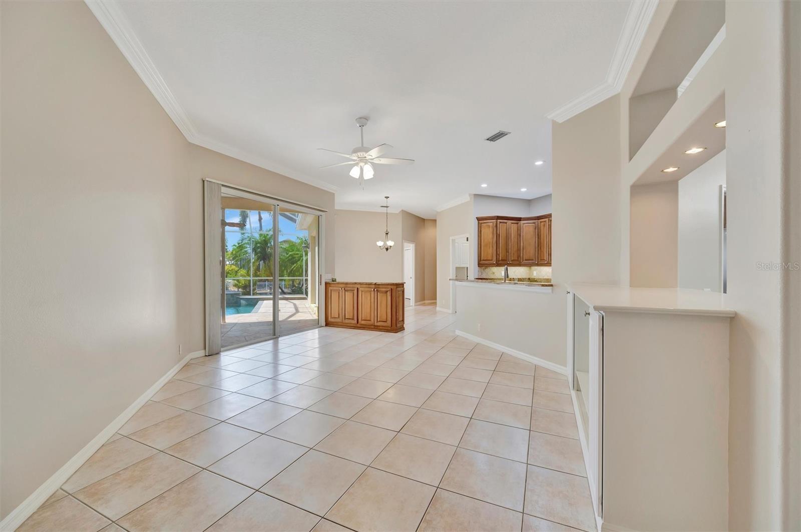 Image 33 of 100 For 4727 Starboard Drive