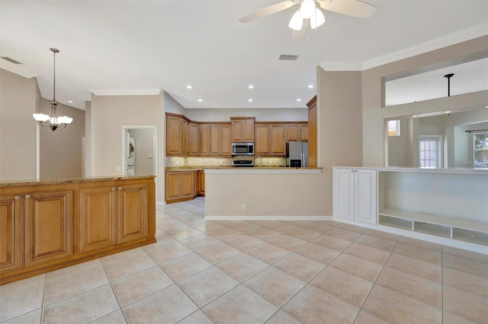 Image 35 of 100 For 4727 Starboard Drive