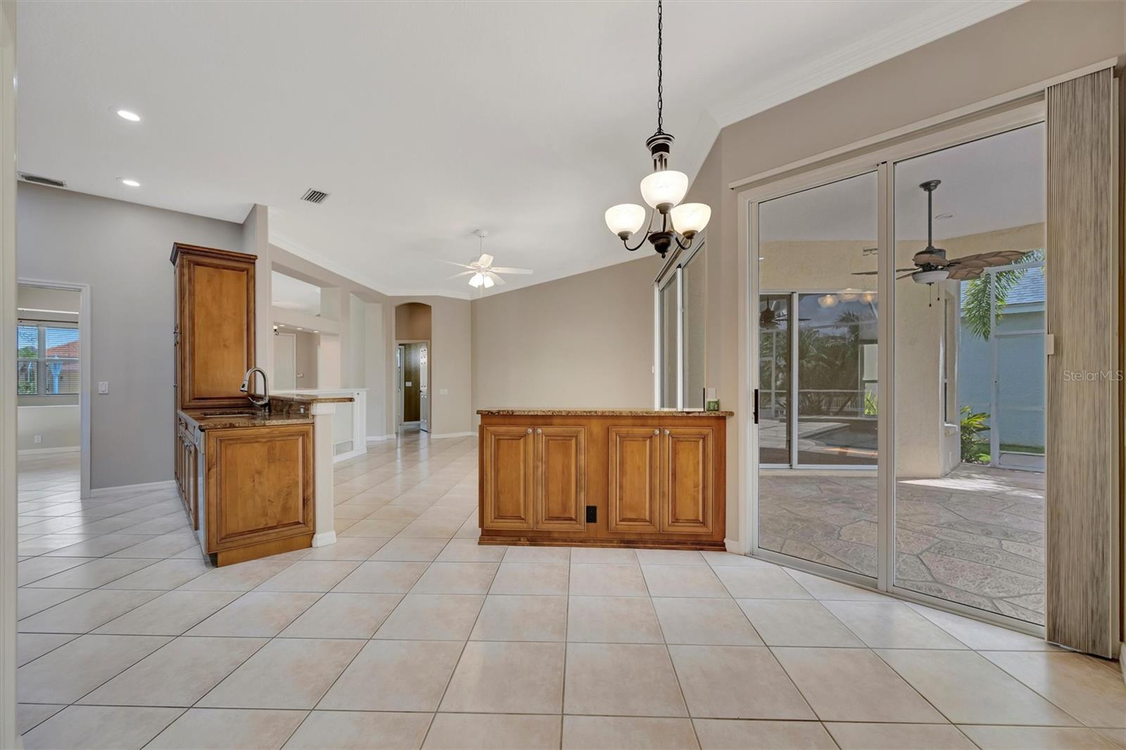 Image 38 of 100 For 4727 Starboard Drive