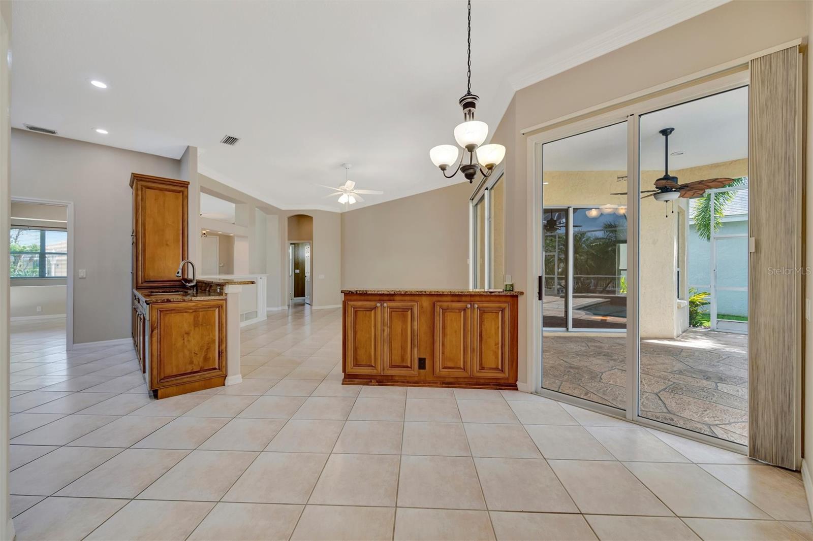 Image 46 of 100 For 4727 Starboard Drive