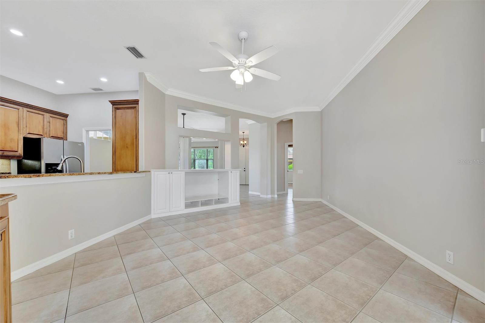 Image 90 of 100 For 4727 Starboard Drive