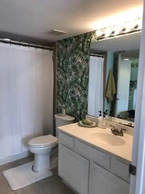 Image 3 of 23 For 4105 Residence Drive 721