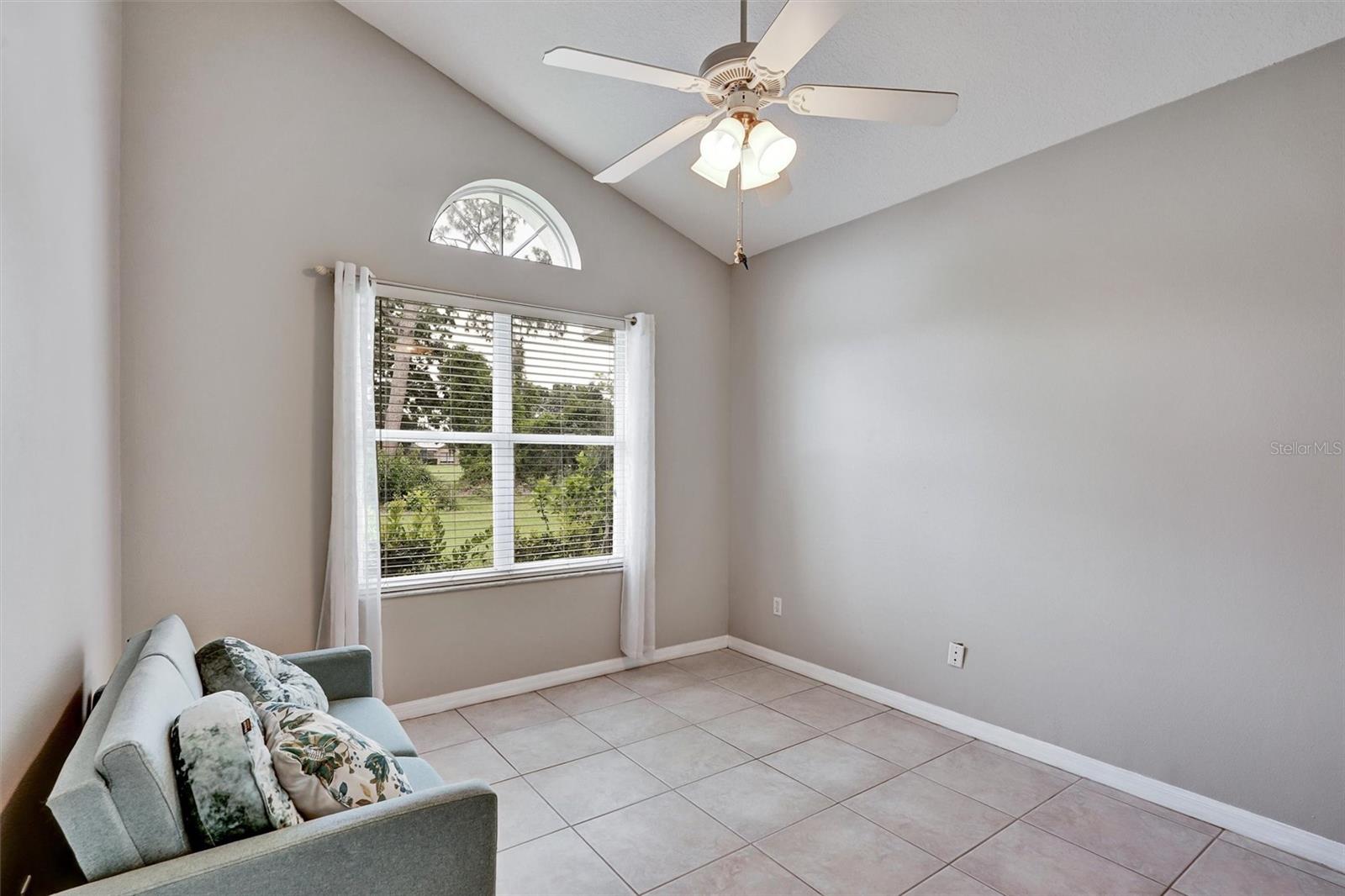 Image 22 of 34 For 1112 Golfview Woods Drive 1112
