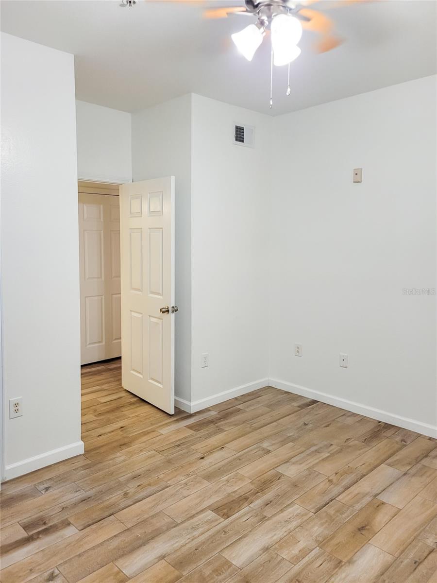 Image 9 of 17 For 4802 51st Street W 1407