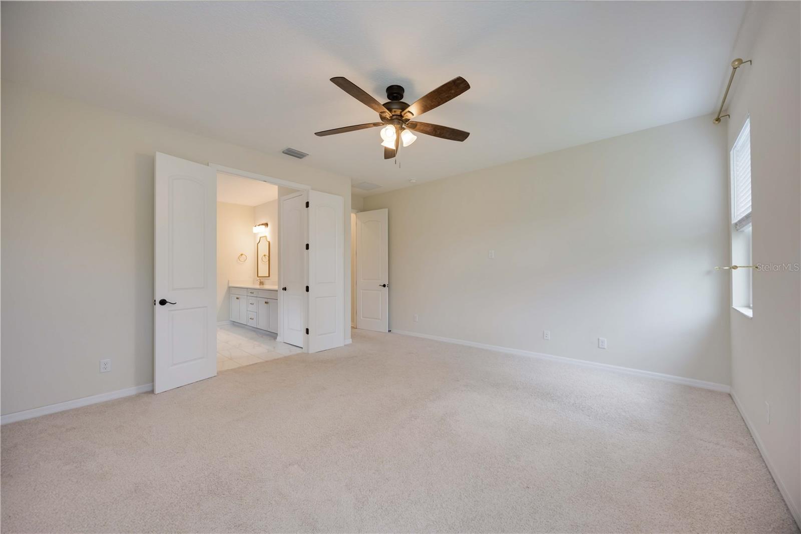 Image 43 of 62 For 918 Fernleaf Run