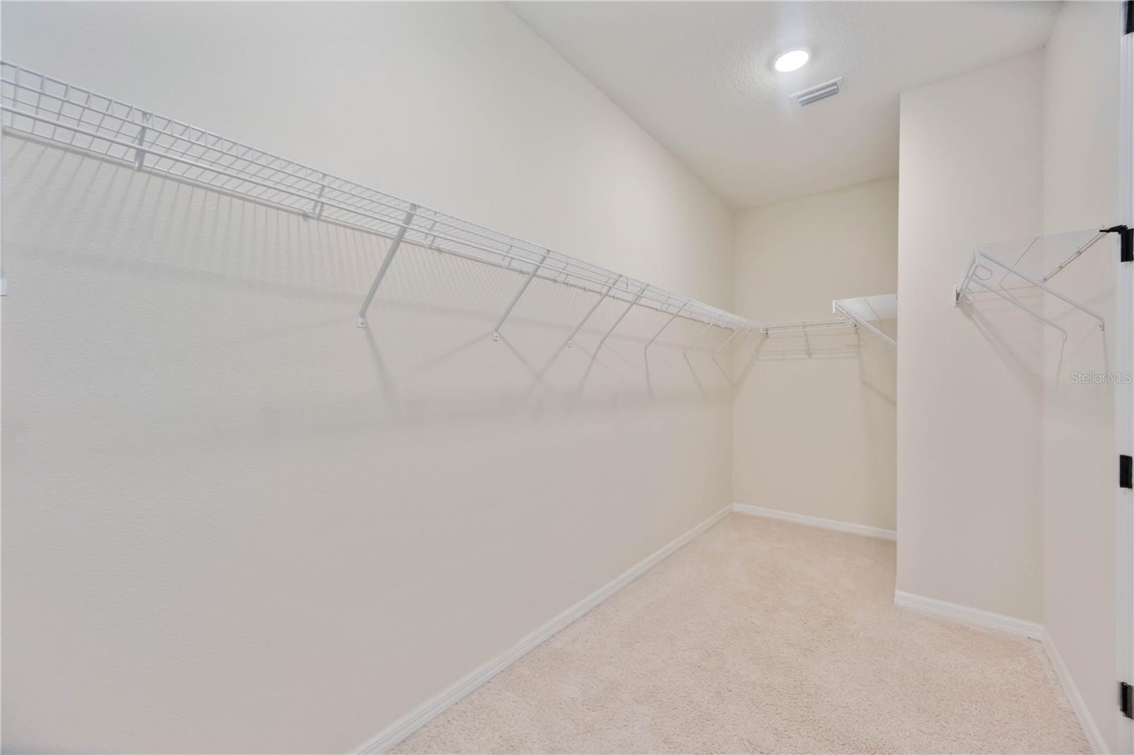 Image 46 of 62 For 918 Fernleaf Run