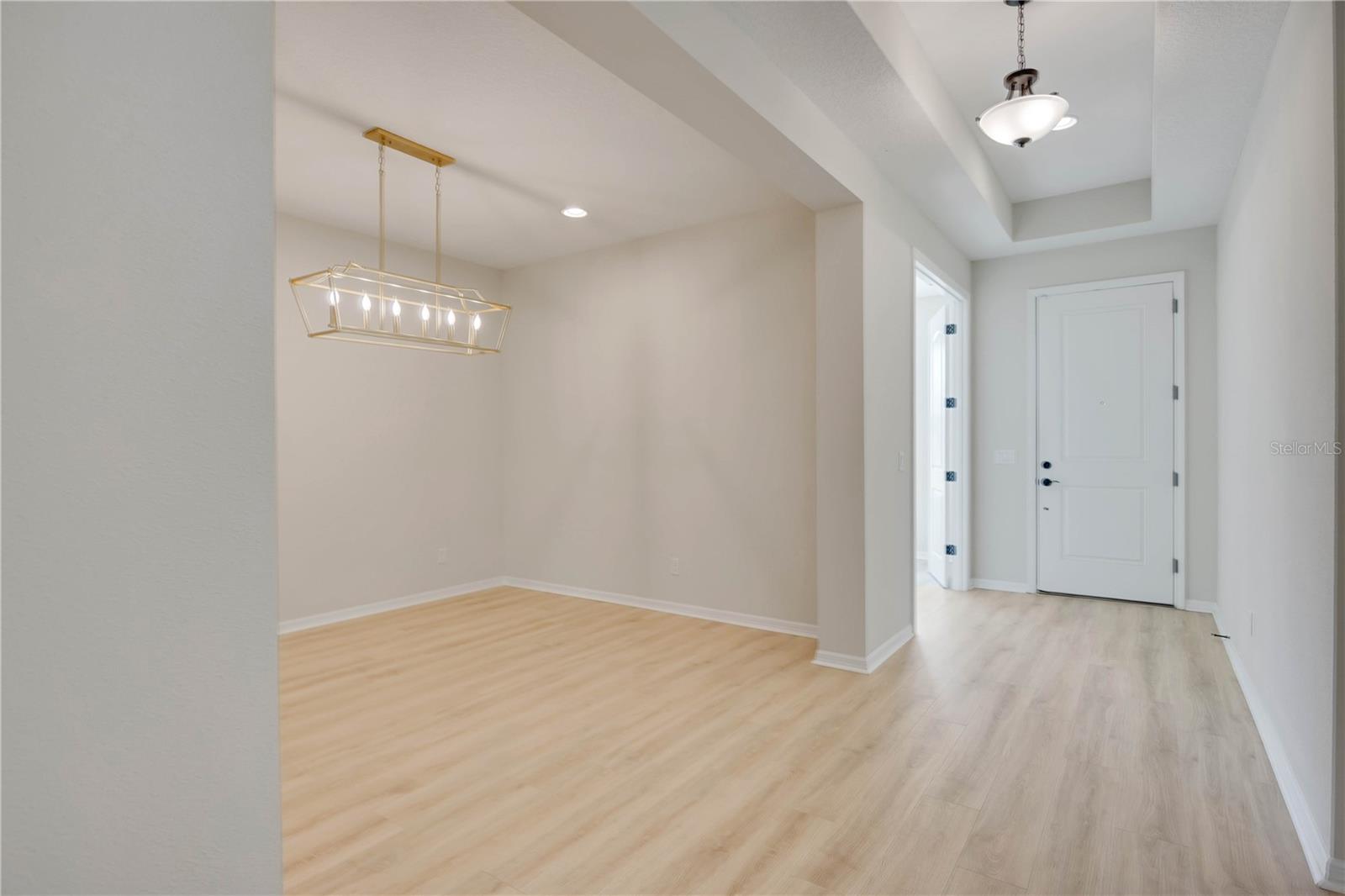 Image 6 of 62 For 918 Fernleaf Run