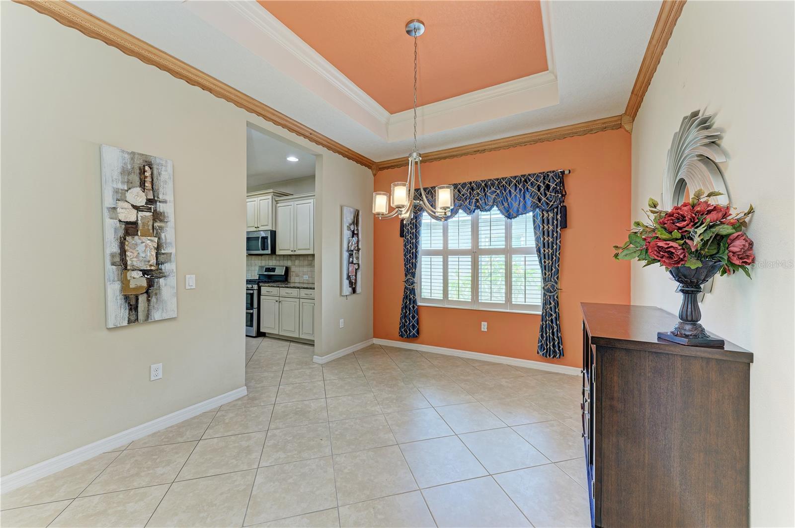 Image 12 of 35 For 6516 Palm Leaf Court