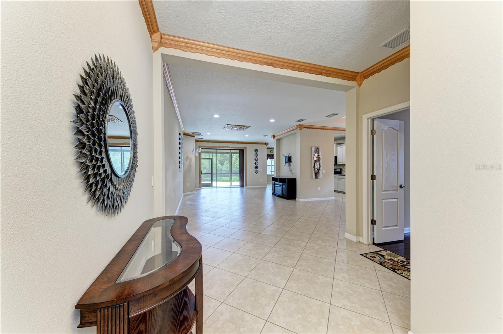 Image 5 of 35 For 6516 Palm Leaf Court