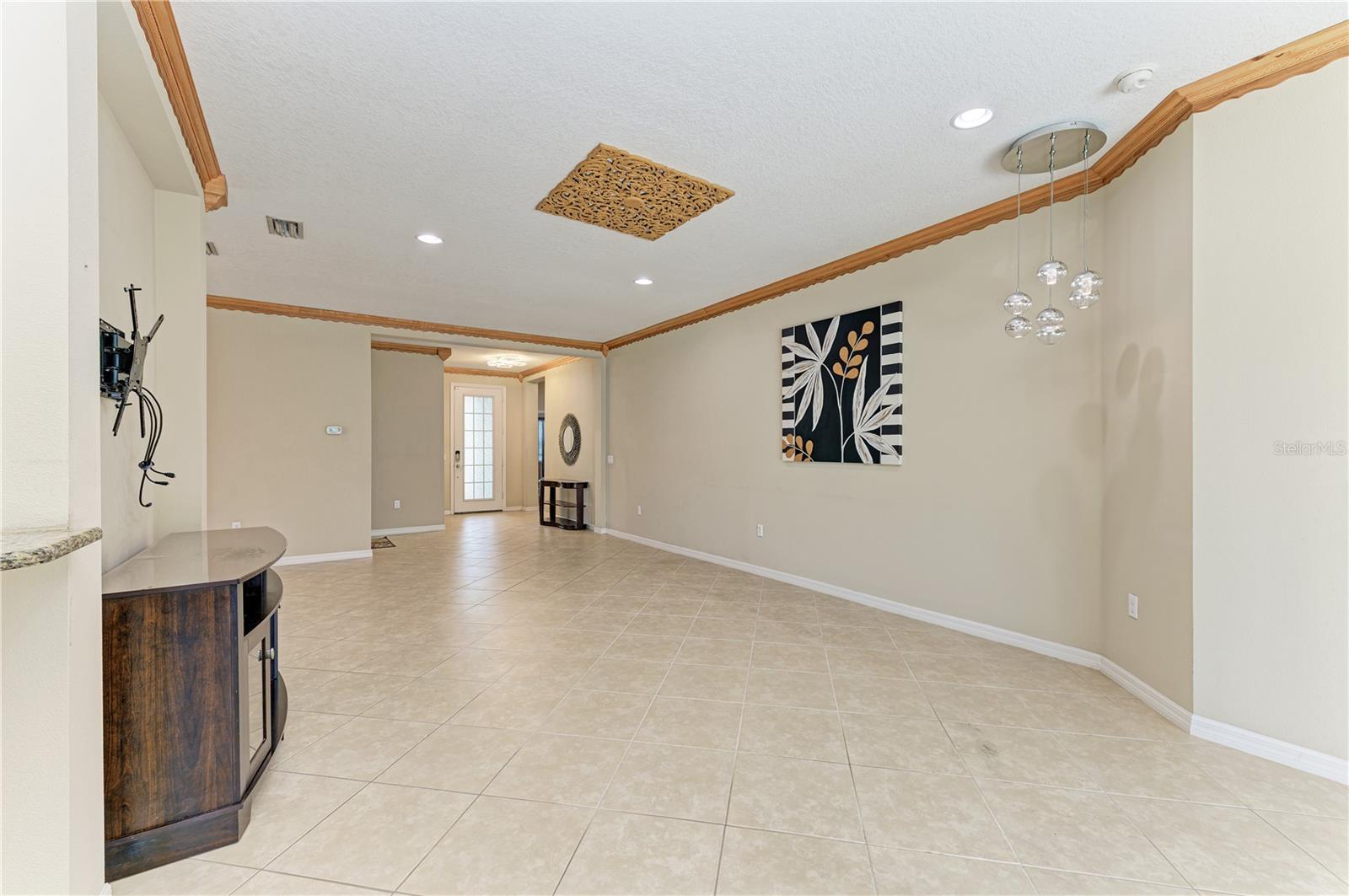Image 9 of 35 For 6516 Palm Leaf Court