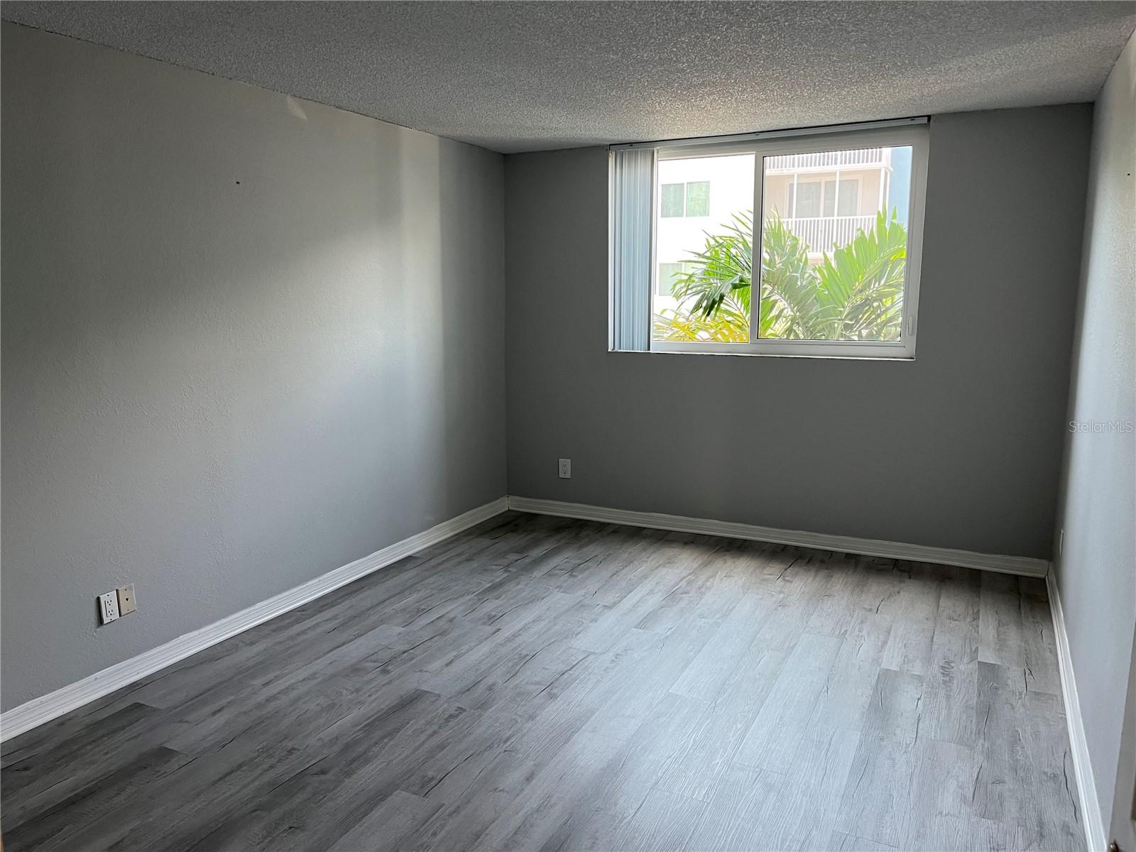 Image 6 of 25 For 2760 Coconut Bay Ln  2112 (1h)