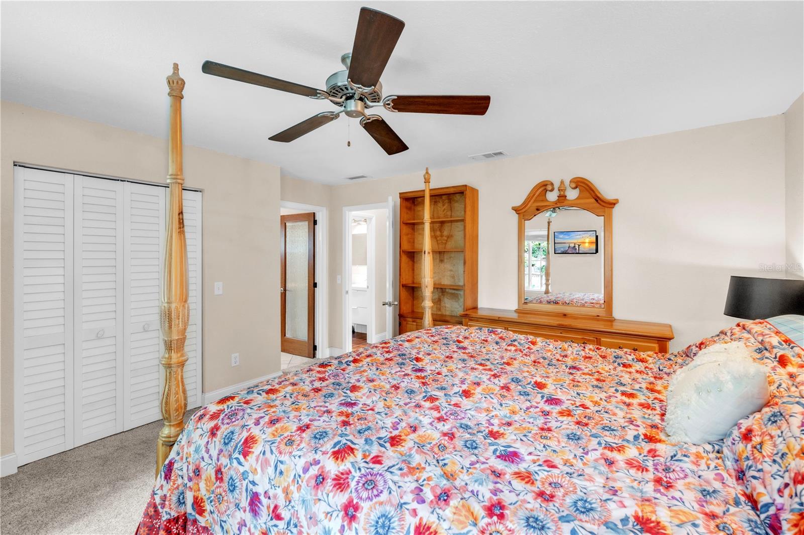 Image 18 of 35 For 2218 Woodmere Rd