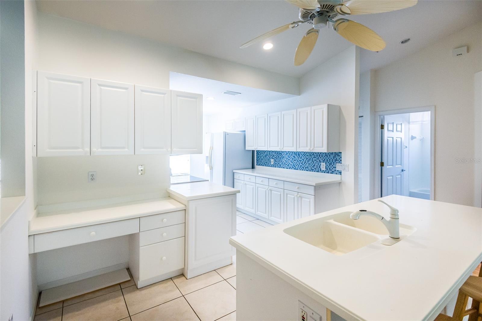Image 12 of 27 For 7137 Cedar Hollow Circle