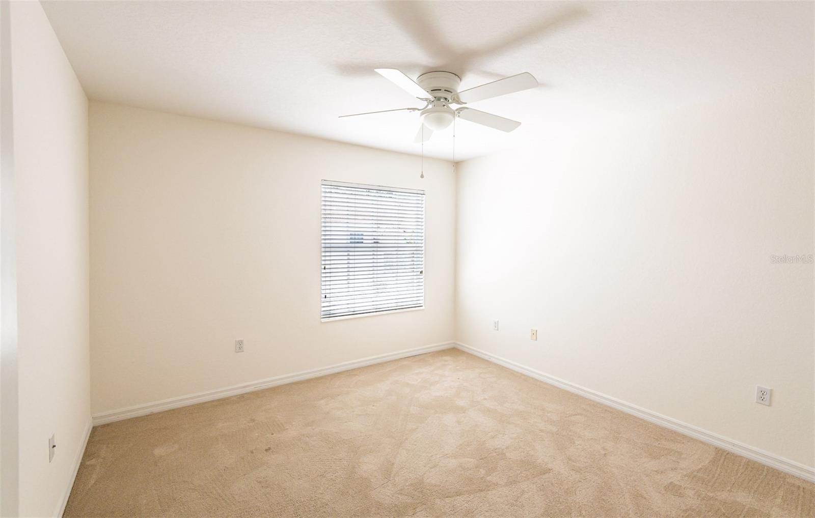 Image 16 of 27 For 7137 Cedar Hollow Circle