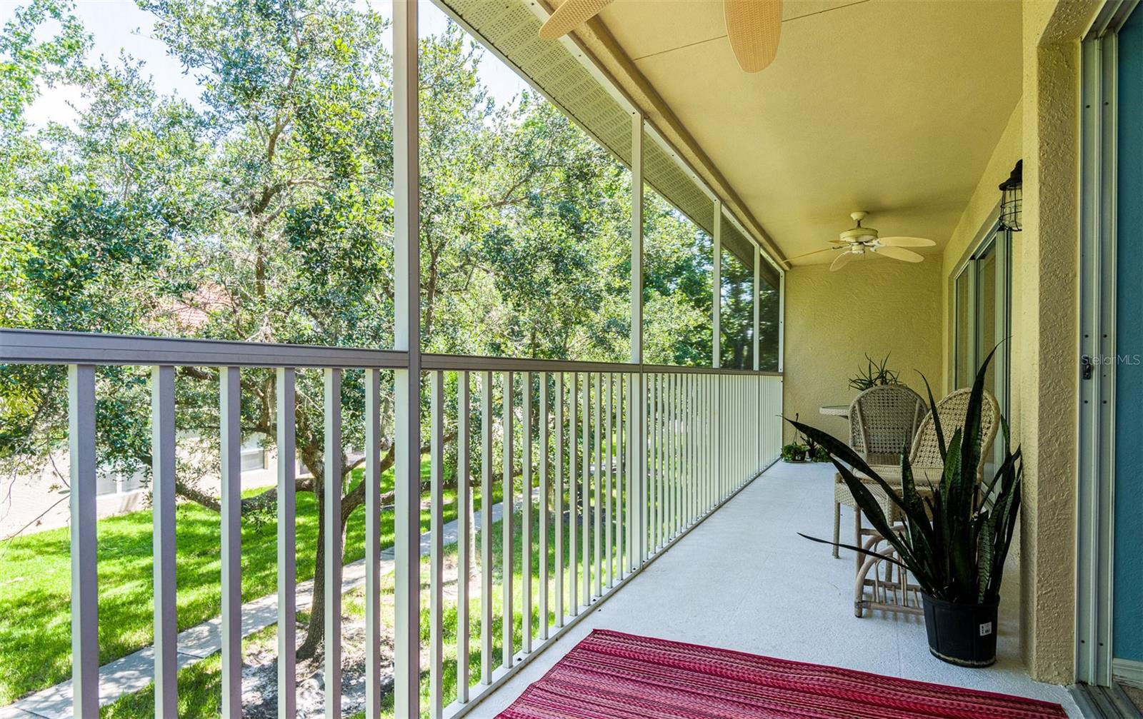 Image 5 of 27 For 7137 Cedar Hollow Circle